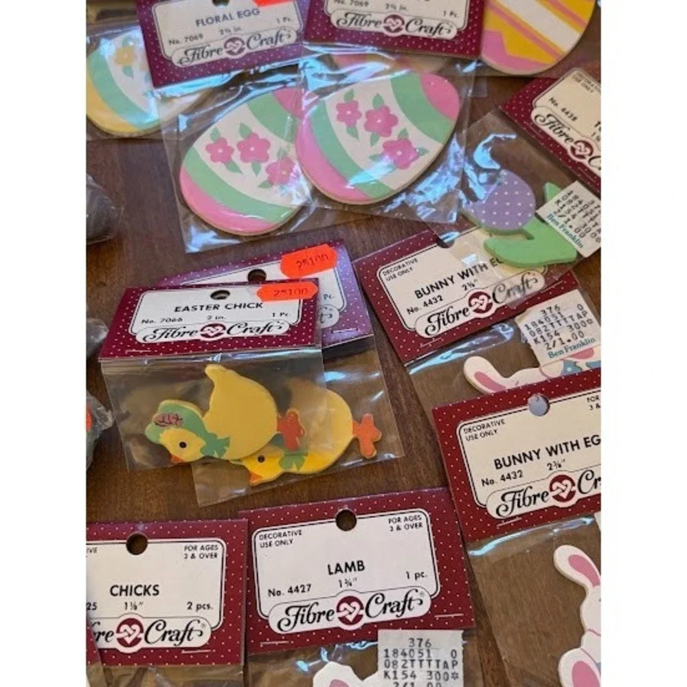 24‎ Wooden Shapes Fibre Craft Assorted Easter Theme Eggs Chicks Ducks Bunny